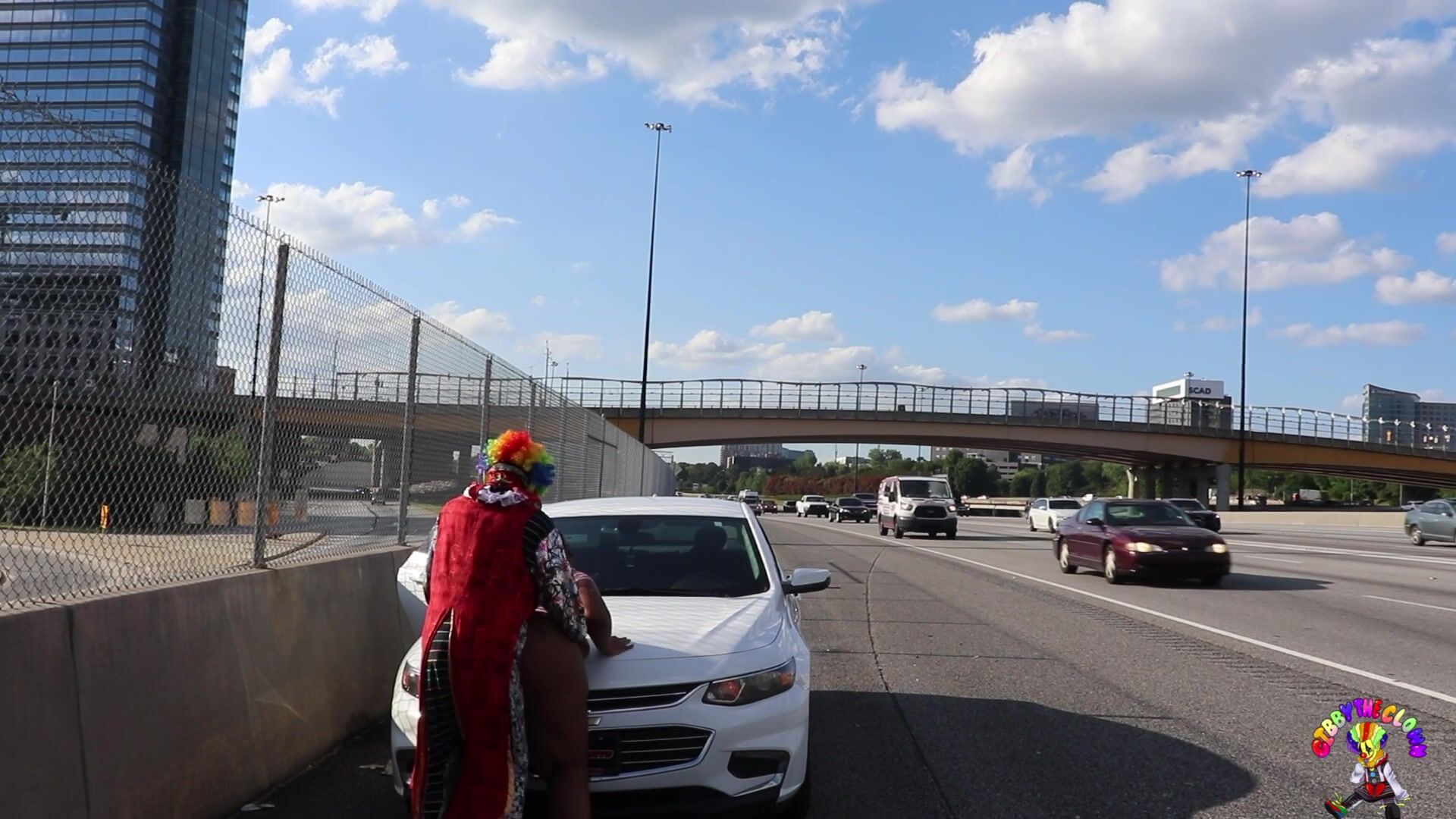 Watch Online GIbbyTheClown Gibby Fucks Juicy Tee On ATL Highway On X