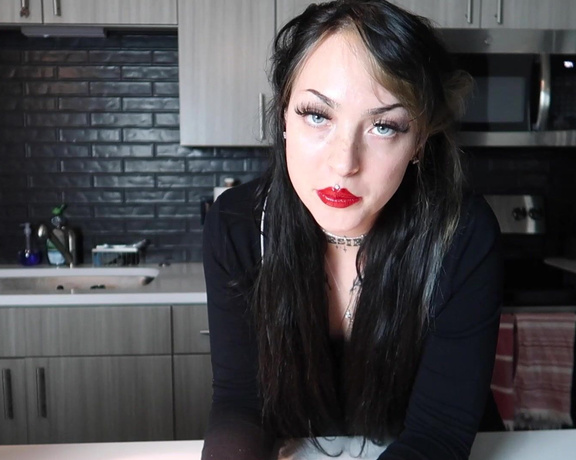 Watch Online Milliemillz Mommy Gives You A Quicky Mommy Roleplay