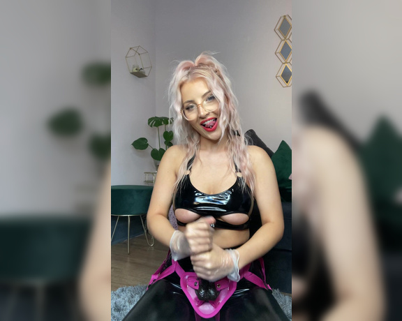 CutieDaisyMay093 - JOI in PVC with strap on and latex gloves, JOI, Latex, PVC-Vinyl, Strap-On, Cum Countdown, ManyVids