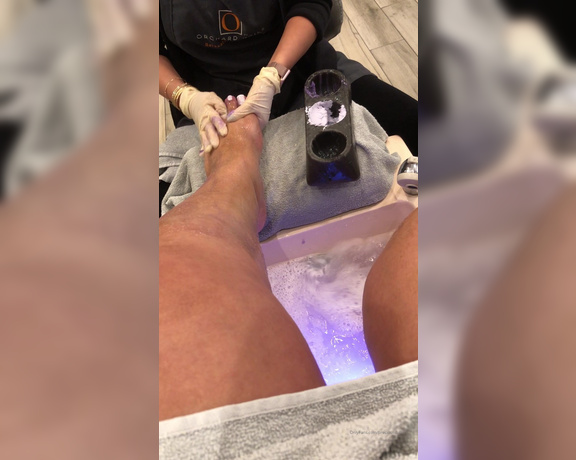 Preciousdigits - I can’t wait for my mani pedi this week  I truly enjoy getting my feet pampered Every J (10.12.2019)