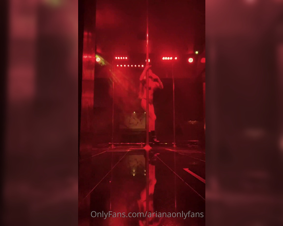 Arianaonlyfans - Tricks ej