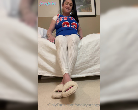 SnowyArches - Do you like smelly slippers You know you want to smell my stinky slippers and cum