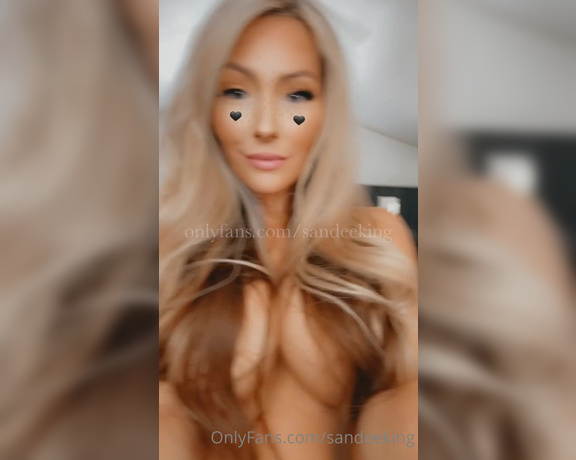 Giadelreyvip  - Teasing you which I can’t get enough of! Enjoy this lil