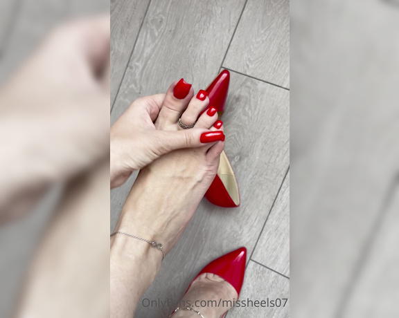 Missheels07  - My new JOI with red Louboutin