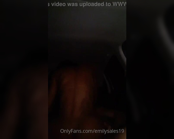 Emily Sales  - Acabaram me fudendo no carro Ended up fucking me in the car @caiovvilar