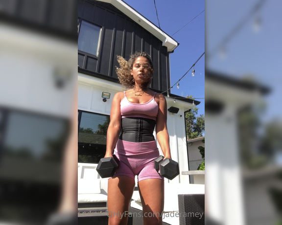 Jade Ramey - Morning workouts hit different!