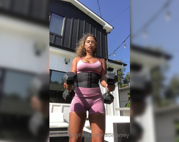 Jade Ramey - Morning workouts hit different!