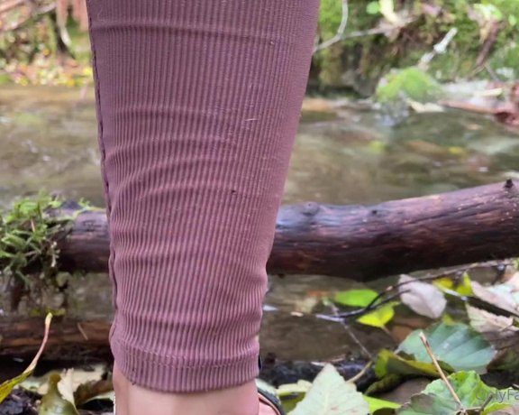 Lehlani - Cleaning my feet at the river a while ago