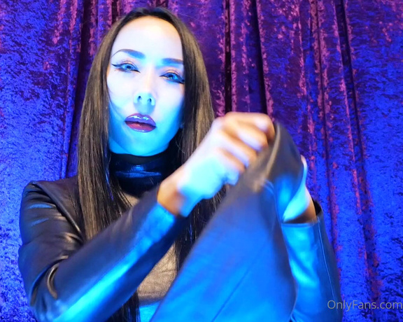 Mistress Youko - Suffer in My leather gloved hands.