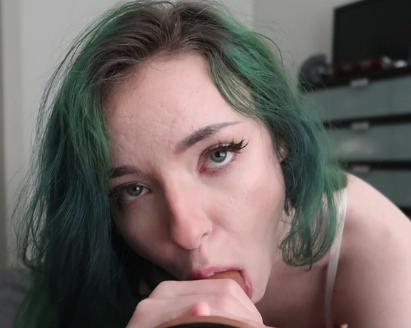 Katilingus - Loving Girlfriend Valentine's Day  Gift - ManyVids, GFE, Valentine’s Day, POV Sex, Kink, Moaning Fetish