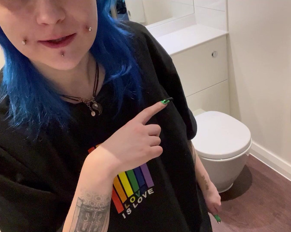 Bean_exclusive - (Alice Bean) - Cheeky updates from your fave hungover mess Also I’ve filmed ALL due customs so bare with me for