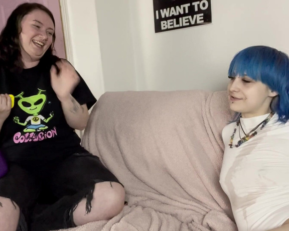 Bean_exclusive - (Alice Bean) - Slutty Interrogation Rhi interrogated me with questions about my sluttiness and sprayed me with