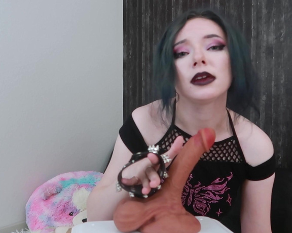 Katilingus - Submit to Your Ex-Gf's Humiliating Tasks - ManyVids, Female Domination, Humiliation, Pegging, CBT, Femdom