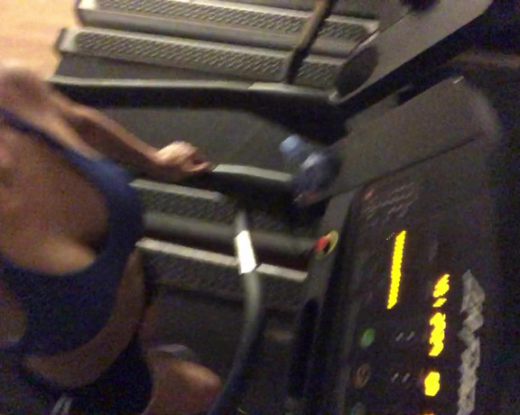 Obeymistressterra - (Dominant Mommy) - Mistress burning calories on the treadmill. You can drink my sweat when I’m done