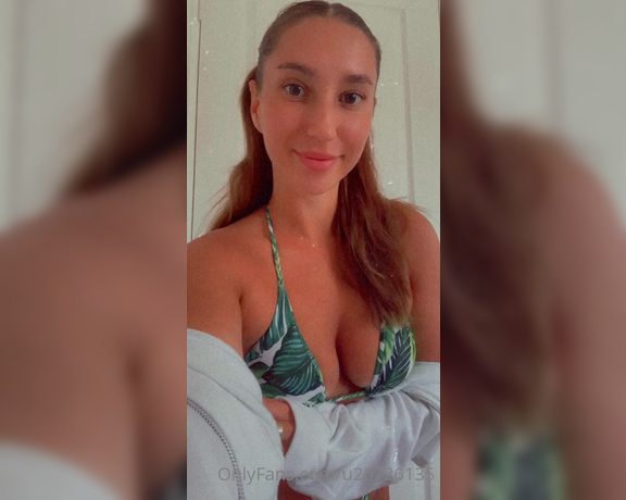 Ilovesarahj - What do you think of my bikini