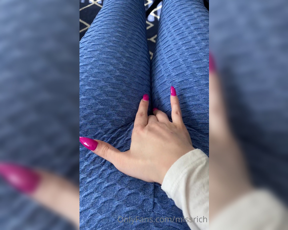 Missrichi OnlyFans Video16