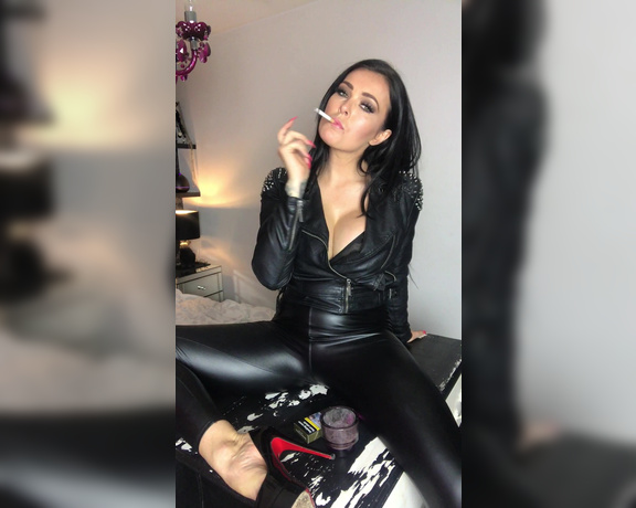 Charleyatwell - (Charley Atwell) - New smoking clip all in leather! #smokingfetish #girlswhosmoke #smokeymouth