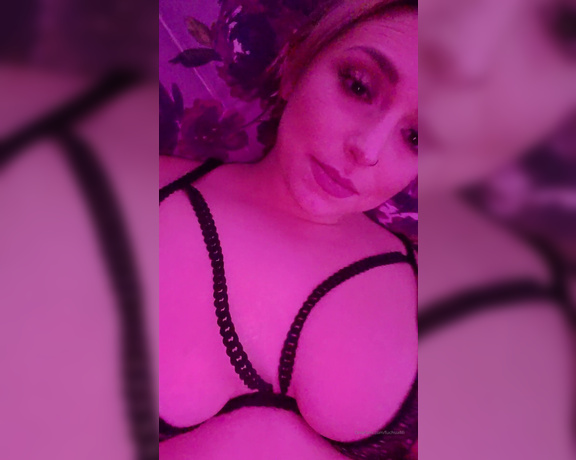 Fuchsiafifi OnlyFans Video5