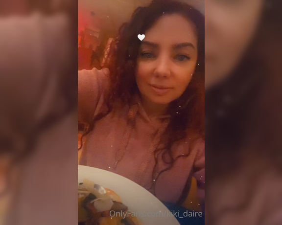 Kiki_daire - (Kiki Daire) - I looove pasta ....I would love to go to Italy some day.