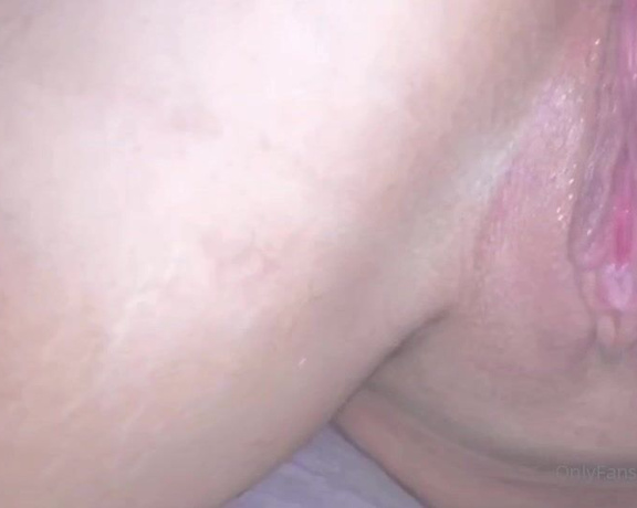 Tinkonlyfansxo - Tip $ if you want the full video, I finger Ashley’s pussy and asshole
