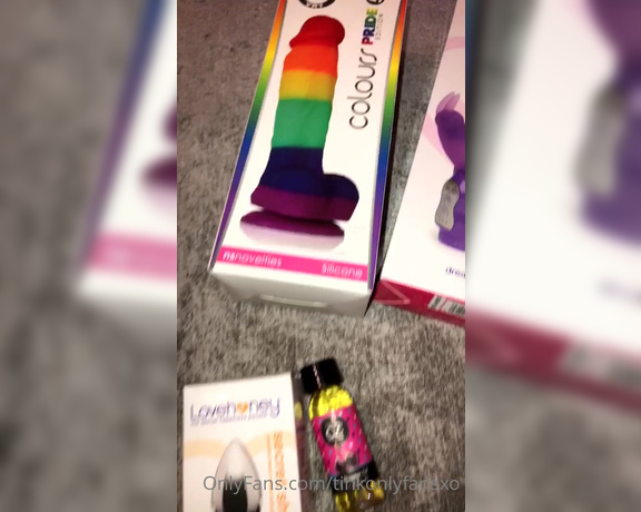 Tinkonlyfansxo - Look at all our new toys like this if your excited and what shall we