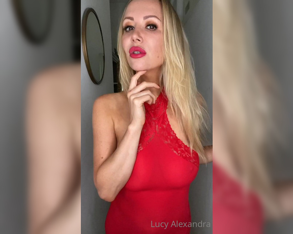 Lucyalexandra - (Lucy Alexandra) - Good afternoon, here’s today’s video ... do you like me in red Enjoy !
