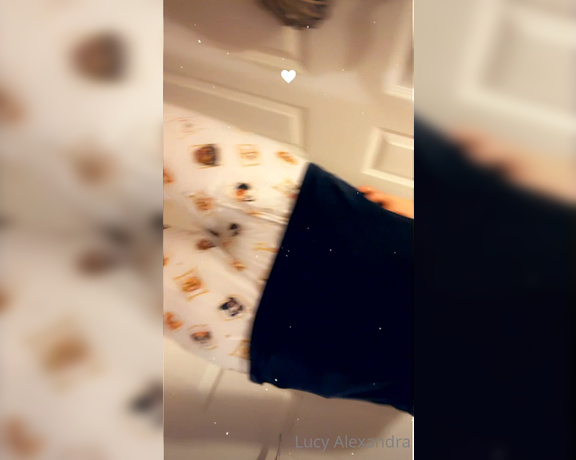 Lucyalexandra - OnlyFans Video 9