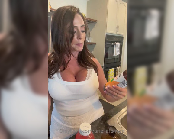 Ariellaferrera - (Ariella Ferrera) - CUM bucha lol .. it my favorite thing to have in my mouth besides real cum lol do you like it