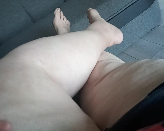 Dirtypanties - (Dirty Pantyes) - Mmmm my chubby legs