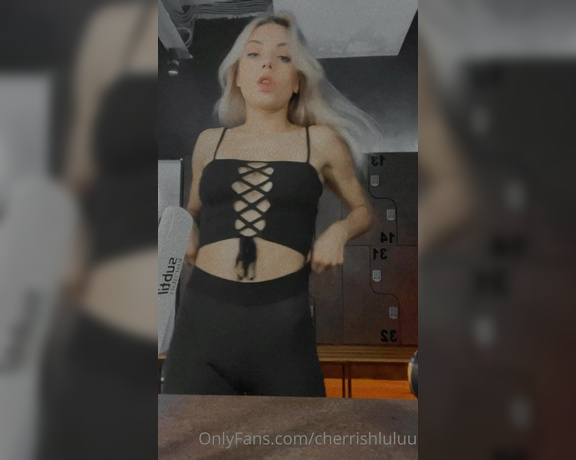 Cherrishluluu - OnlyFans Video 4