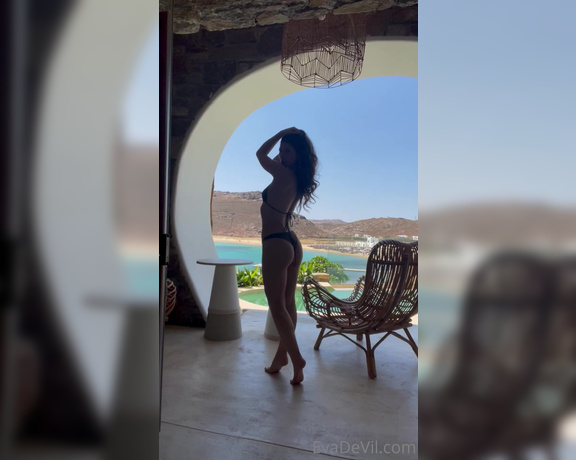 Eva De Vil - OnlyFans Goddess has arrived in Mykonos Video