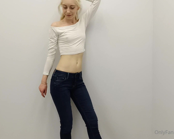 Nikki_gia_main - (Nikki Gia) - My new jeans.  I am satisfied because it was an online purchase and I have analyzed and adjuste