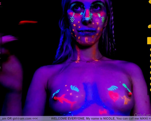 Nikki_gia_main - (Nikki Gia) - The blacklight show I always have fun painting my body. This time I used glow in the dark paints