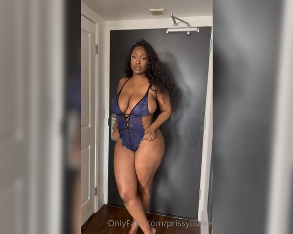 Prissyblaire - (Prissy Blaire) - Happy new years babes I wish you all a healthy year and wealthy bank account! Thank you daddies