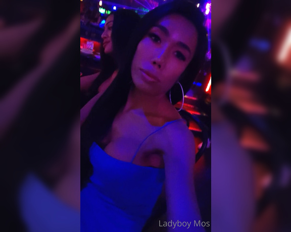 Ladyboymos - (Ladyboy Mos) - Im not just a pretty @aummyladyboy