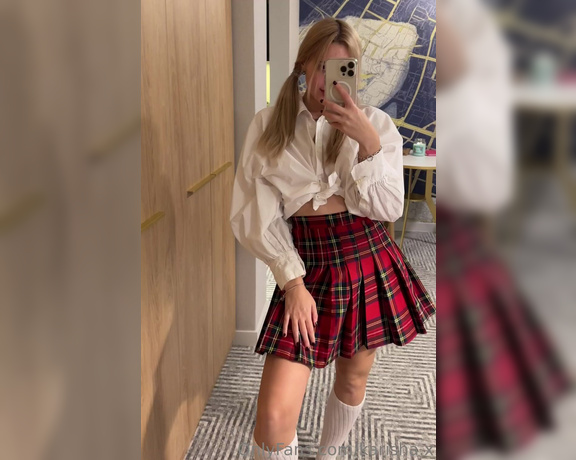 Karisha.x - I love hanging out in front of the mirror in short skirts, it looks so naive and playful