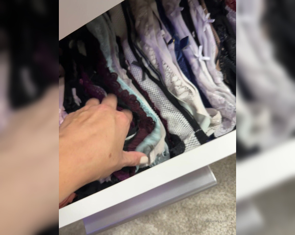 Alyxxperience - Tour of my Panty Drawers! Organizing this is what inspired todays game… I have so many pair!!