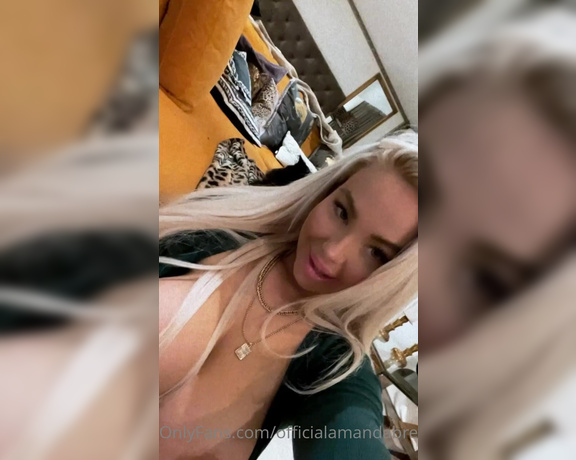 Officialamandabreden (Amanda Breden) Onlyfans Video213