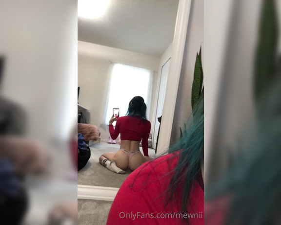 Mewnii OnlyFans Video 017,  Teen