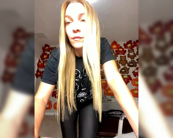 Angeliquesage - No nudity just dancing as stream didn’t allow anyone to enter tonight which sucked oh well see you