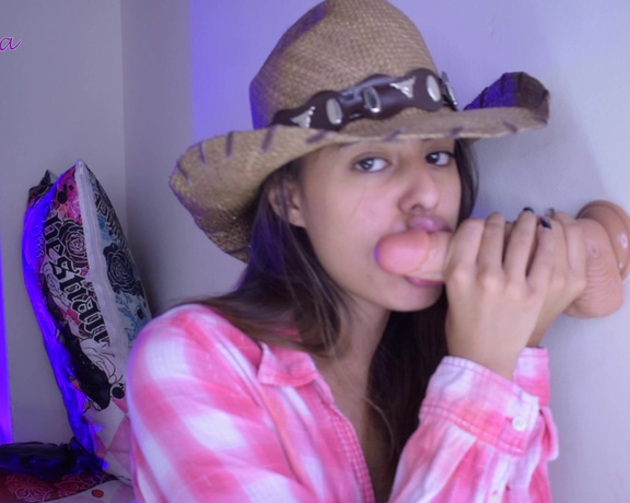ManyVids - Salmakia - Cowgirl sucking and playing with a cock