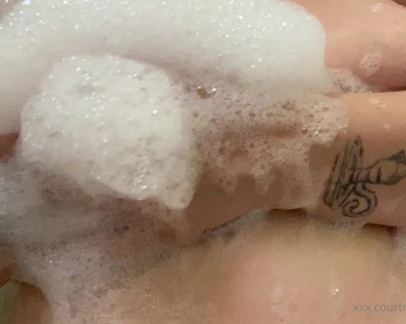 Courtneytrouble - (Courtney Trouble) - Soapy