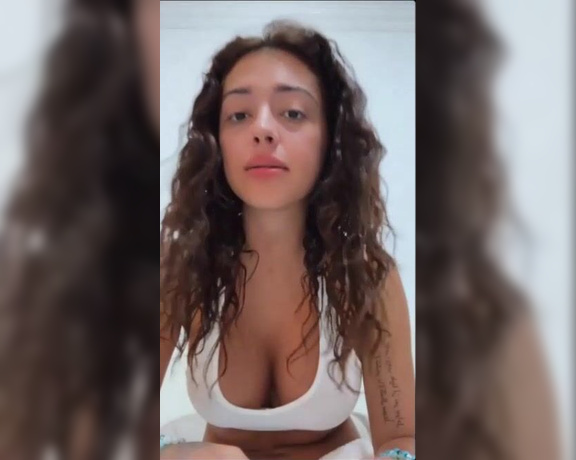 Malu Trevejo (@malutrevejo18) Onlyfans Video11