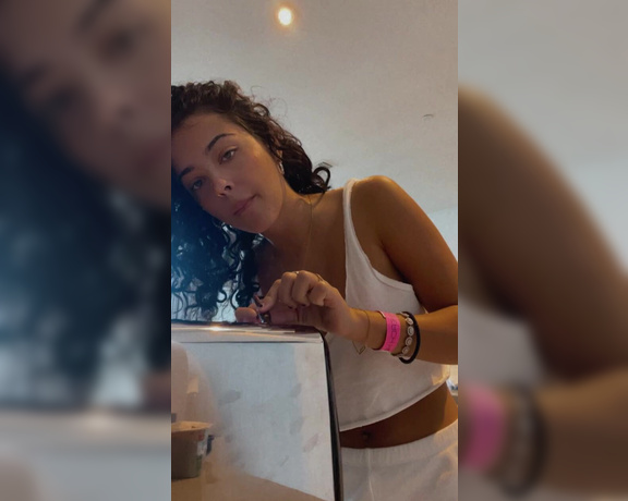 Malu Trevejo (@malutrevejo18) Onlyfans Video6