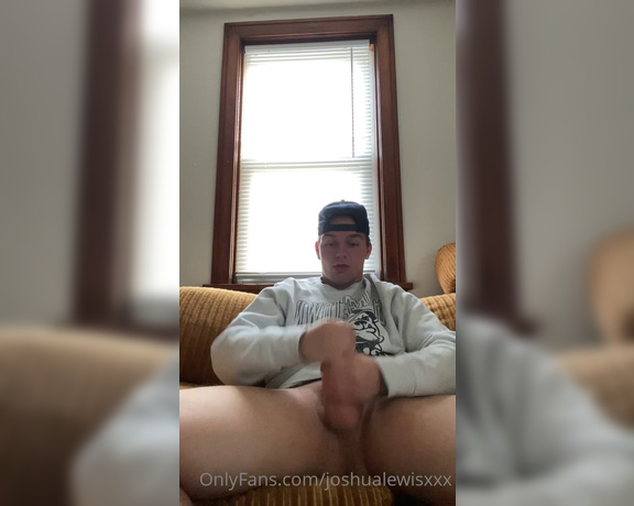 Joshualewisxxx - (Joshua Lewis) - Daddy loves stroking his cock whenever he has a chance