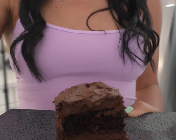 (MomWantsCreampie, MomLover) Demi Diveena - Stepmom Ate My Cake So I Ate Her Pie - S3:E2, MILF, Gonzo, Hardcore, All Sex, Creampie