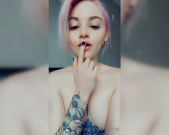 Lolafae - (Lola Fae) - See you live Friday 830 pm pst )