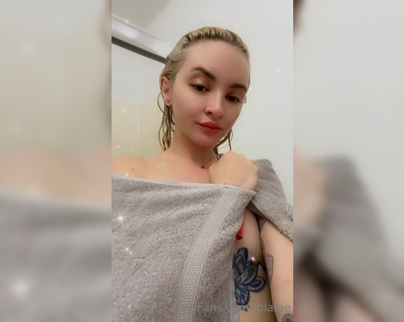 Lolafae - OnlyFans Video 3