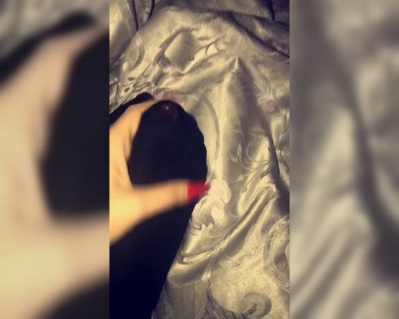 Aysh32jx - (Aysha) - Much Requested Foot Fetish & Pussy Play Video In Black Tights