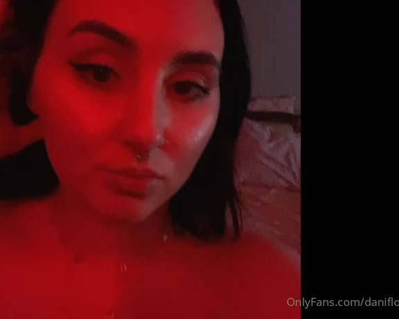 Ilovedanidarko - Purchase this post to see a sexy video plus 5 nudes, kitty included 2